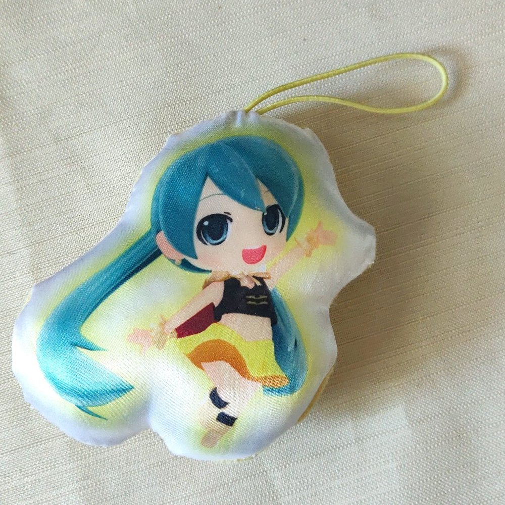 Vocaloid Hatsune Miku Anime Hanging Figure